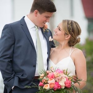 Meet your Posher, Hillary